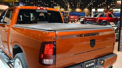 不要猛禽了!這頭"羊"太牛了!世界最強(qiáng)皮卡猛禽讓三分!